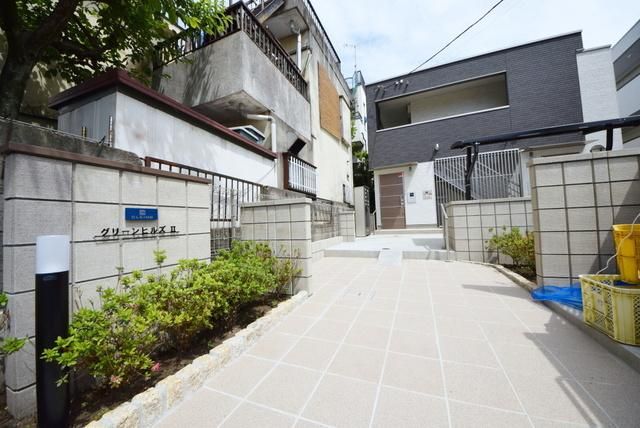 エントランス　★お問い合わせはタウンハウジング★