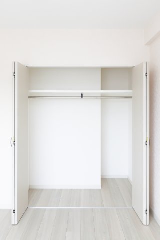 収納　別号室のものです。現状優先になります。