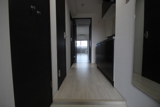 玄関　※別部屋の写真です