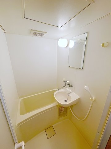 バス・シャワールーム　参考イメージ写真。