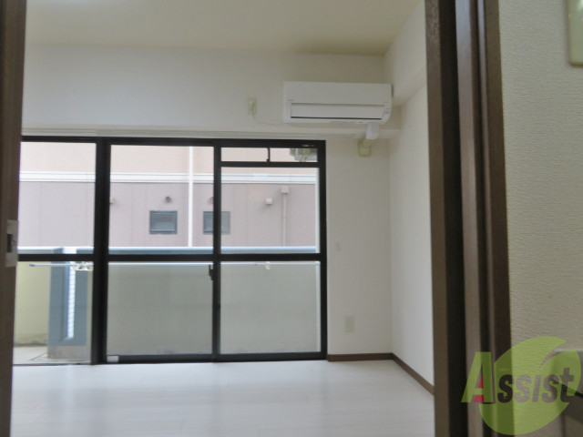 その他設備　エアコンが付いてますので入居日から使えますよ。