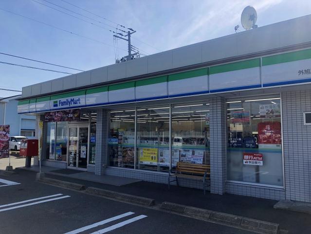 コンビニ　ファミリーマート外旭川店（コンビニ）まで350m
