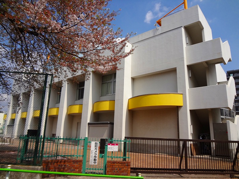 小学校　町田第一小学校（小学校）まで418m