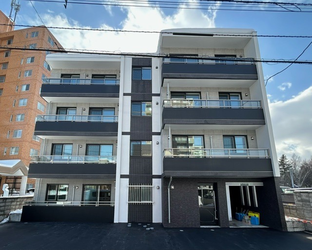 建物外観　☆物件名【クレスト２０】とお伝えください！