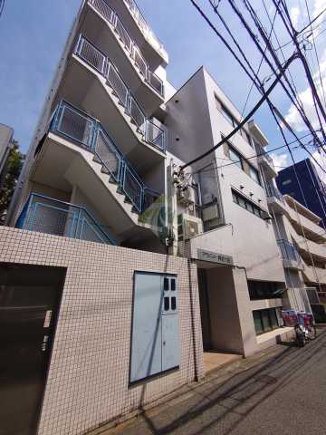 建物外観　室内見学承ります。当店掲載物件以外もまとめてお問合頂けます。