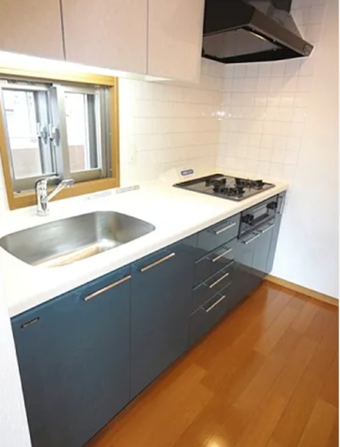 キッチン　※別部屋参考写真