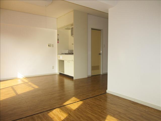 その他　陽当たりが良いお部屋です