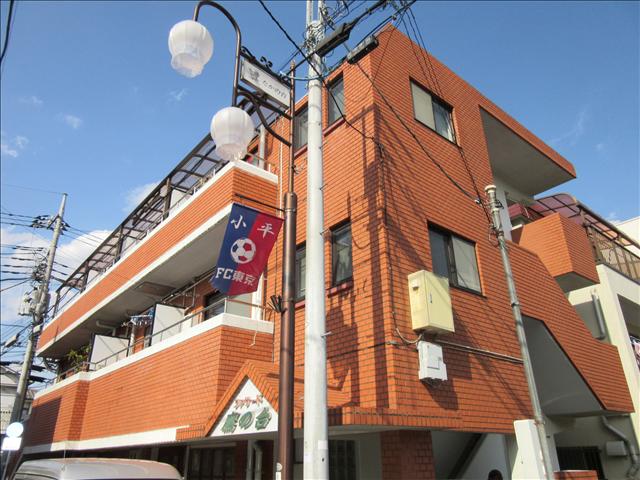 エントランス　建物外観です