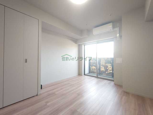 居室・リビング　※参考写真　同タイプ間取りの502号室の写真となります。