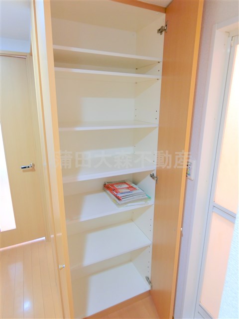 その他設備　玄関収納