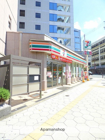 コンビニ　セブンイレブン（コンビニ）まで497m