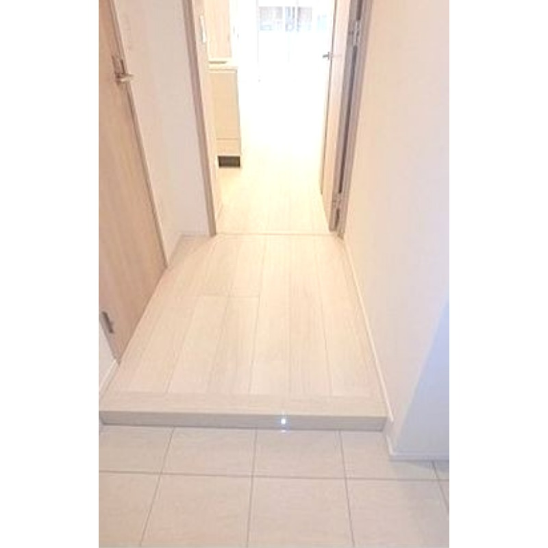 玄関　玄関から見たお部屋♪