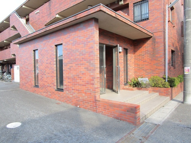 エントランス　エントランス