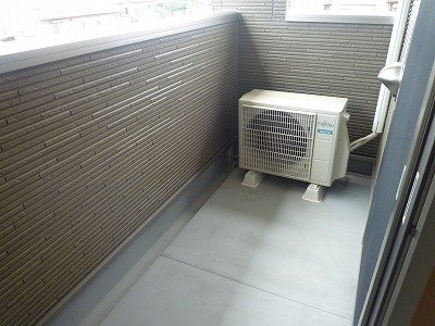 バルコニー　広々としたバルコニーです