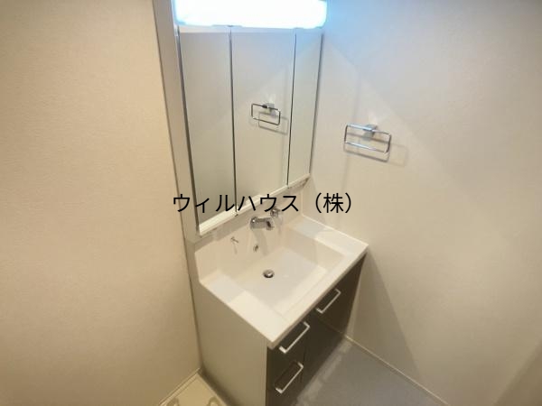 洗面設備　独立洗面台！