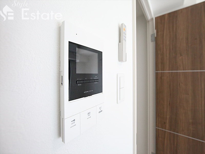 セキュリティ　モニター付きインターホン