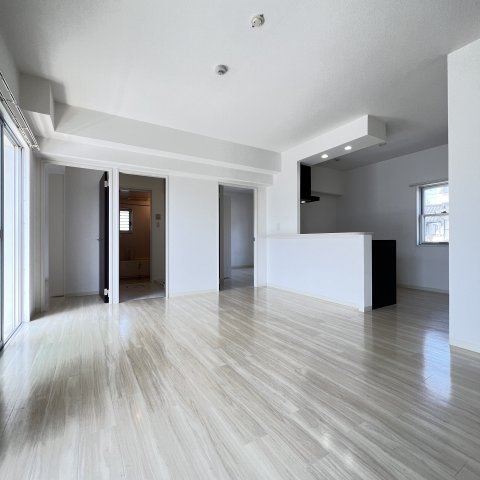 居室・リビング　同仕様タイプです