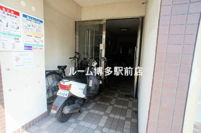 その他設備　共有駐輪場