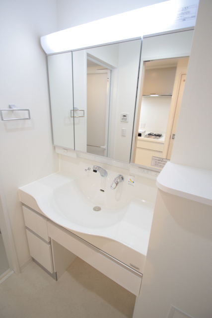 洗面設備　同間取の別室参考写真です。