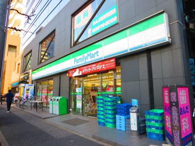 コンビニ　ファミリーマート 篠崎駅南口店（コンビニ）まで170m