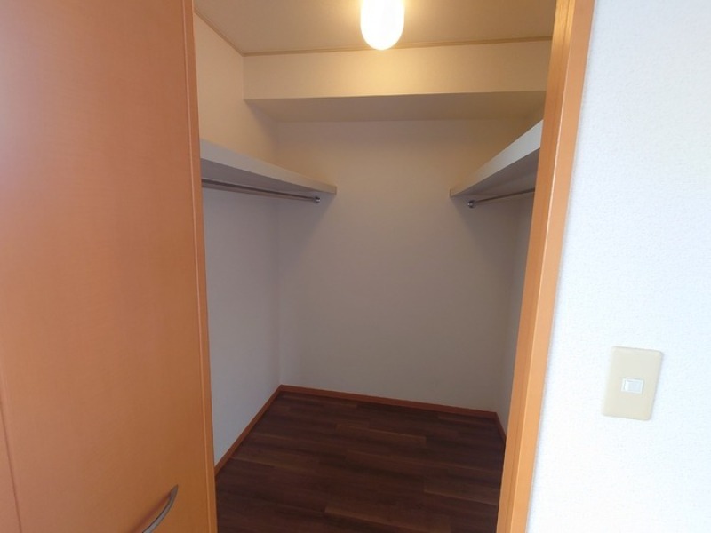 収納　図面と現状に相違がある場合には現状を優先