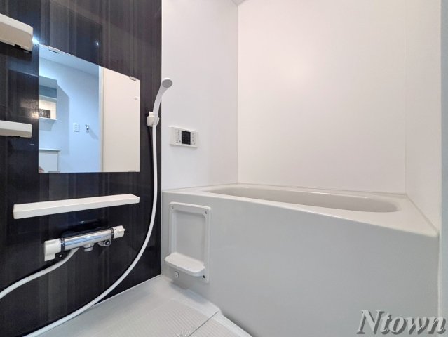 バス・シャワールーム　ゆったり過ごせるお風呂です