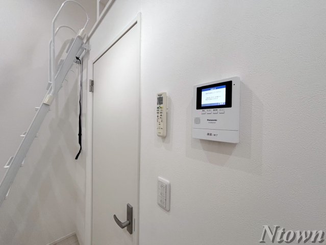 セキュリティ　モニター付きインターホンです