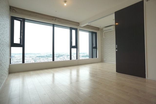 居室・リビング　約１２．１畳のＬＤ※前回募集時の写真です