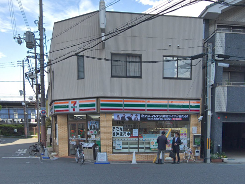 コンビニ　セブンイレブン尼崎立花駅前店（コンビニ）まで436m