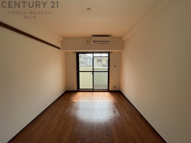 居室・リビング　エアコン付きで初期費用を抑えられます♪