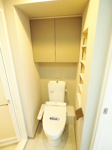 トイレ　ゆったりとした空間のトイレです