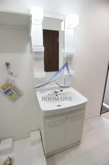 洗面設備　洗面台です。