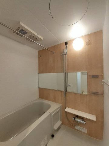 バス・シャワールーム　お風呂です