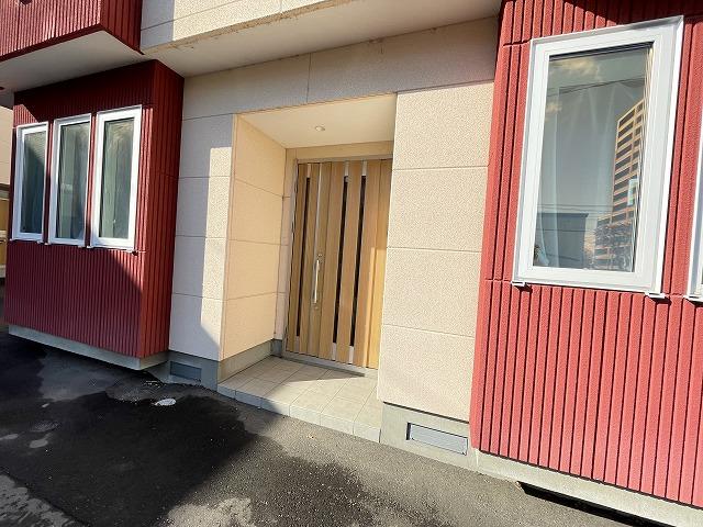 エントランス　エントランス