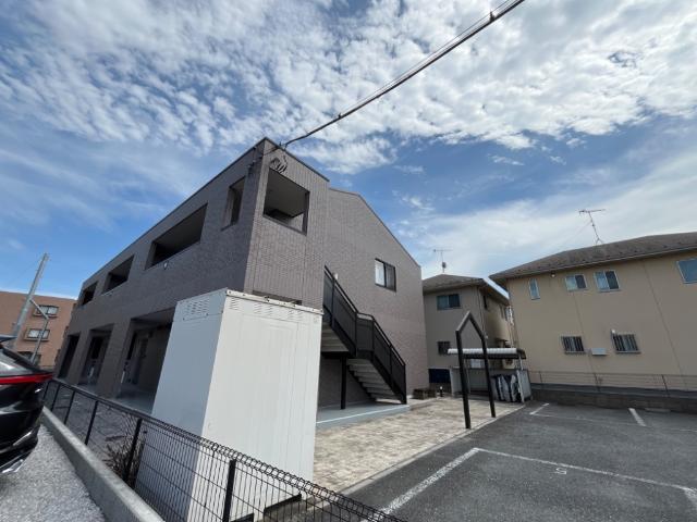 建物外観　外観写真（昼）