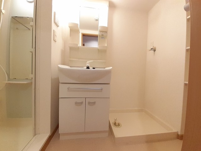 洗面設備　同仕様写真