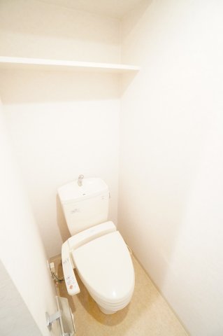 トイレ　※同物件・同タイプの写真です。