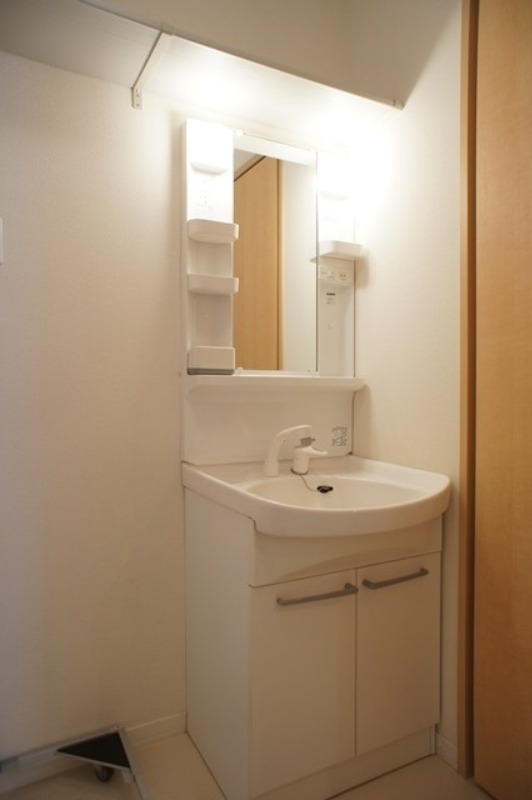 洗面設備　図面と現状に相違がある場合には現状を優先