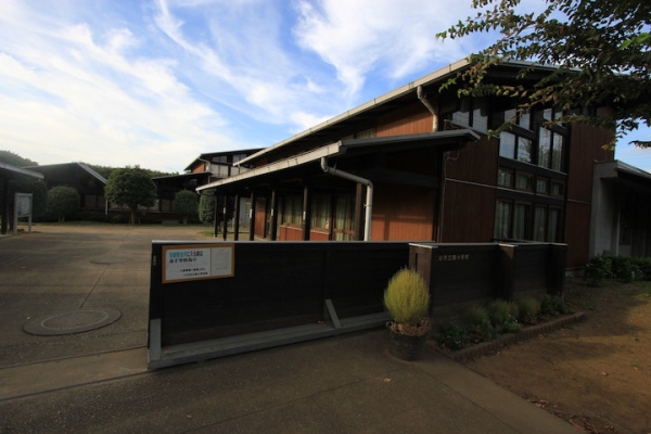 小学校　東小（小学校）まで350m