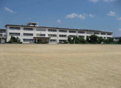 中学校　犬山市立南部中学校（中学校）まで1369m