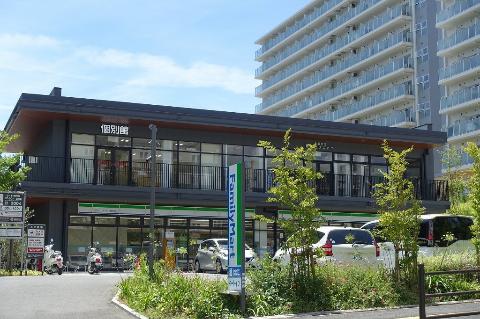 その他　ファミリーマートグローバルビレッジ津雲台店（その他）まで1108m