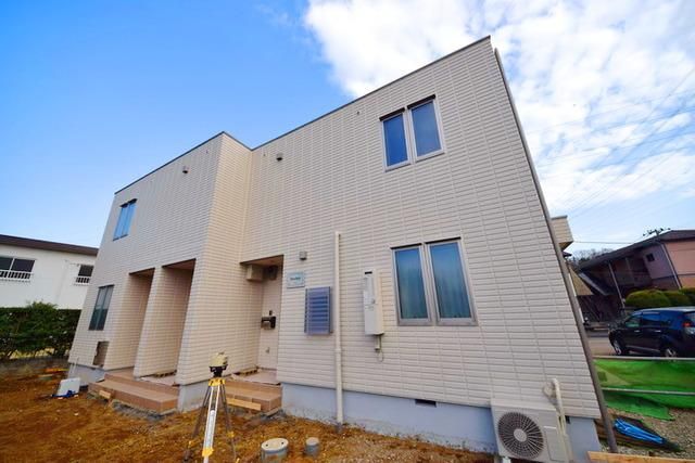 建物外観　★閑静な住宅街に位置しております。でも駅から歩いてすぐ★