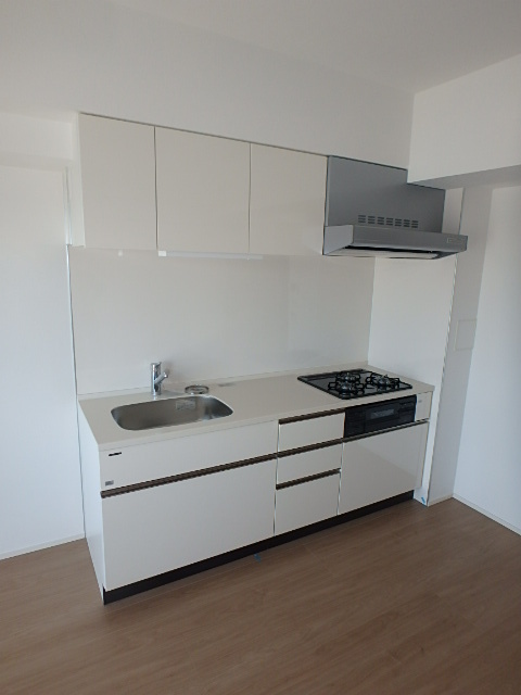 キッチン　お洒落なキッチンがリビングを彩ります。