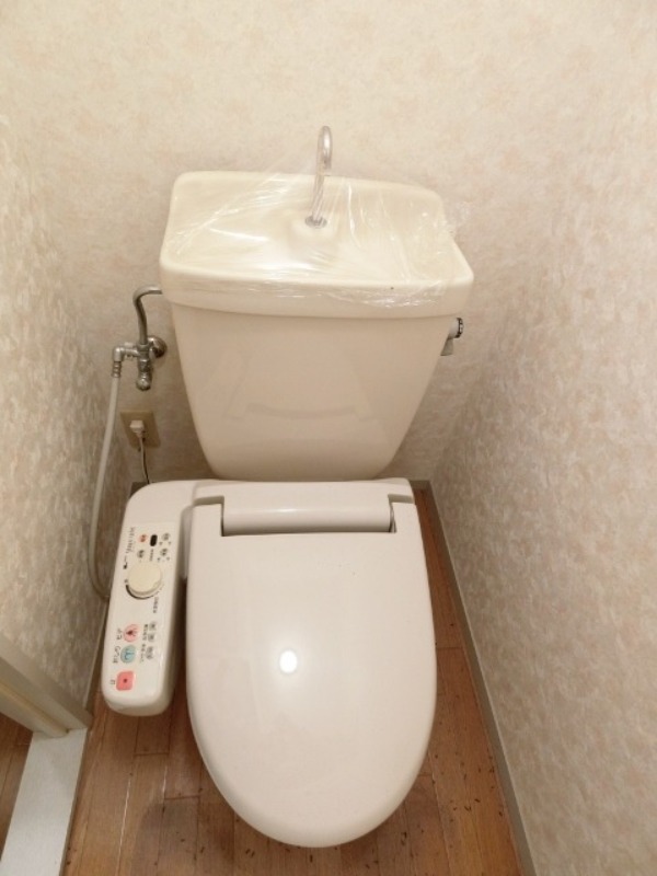 トイレ　図面と現状に相違がある場合には現状を優先