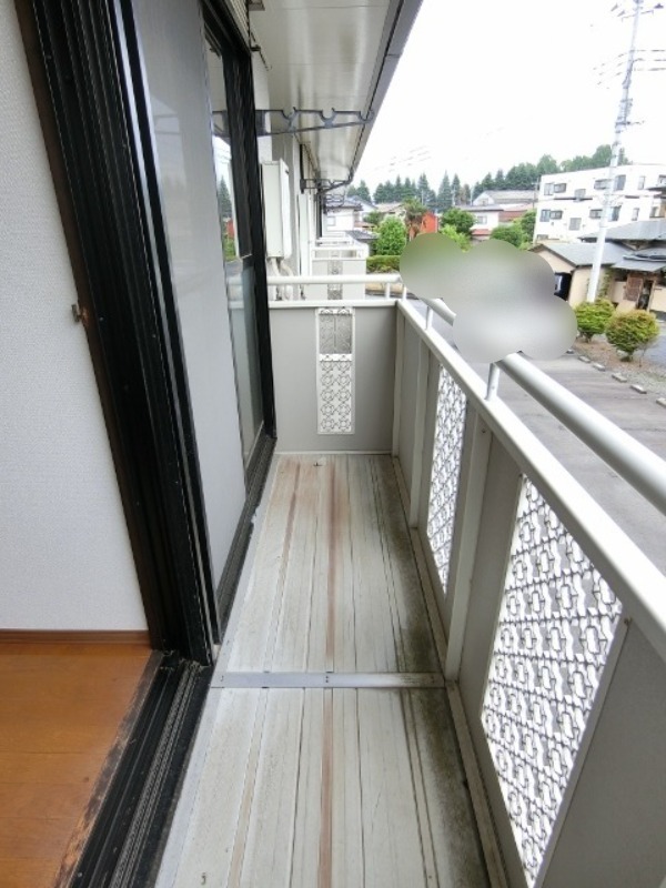 バルコニー　図面と現状に相違がある場合には現状を優先