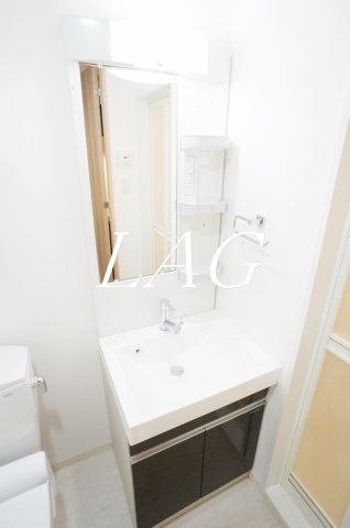 洗面設備　洗面台です。