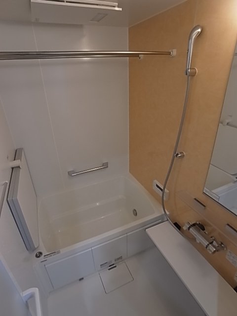 バス・シャワールーム　お風呂