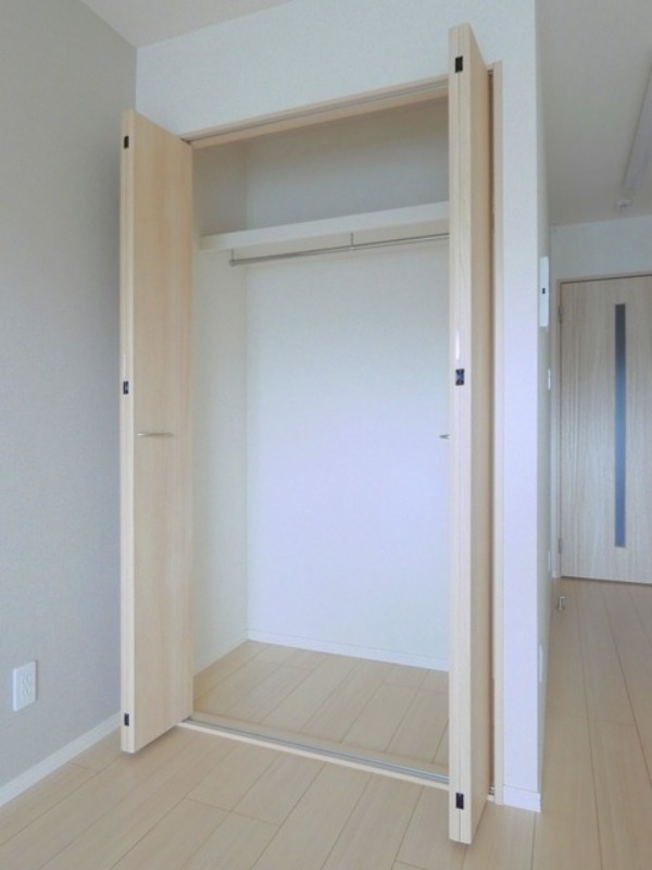 収納　図面と現状に相違がある場合には現状を優先