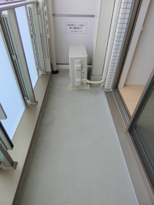 バルコニー　図面と現状に相違がある場合には現状を優先