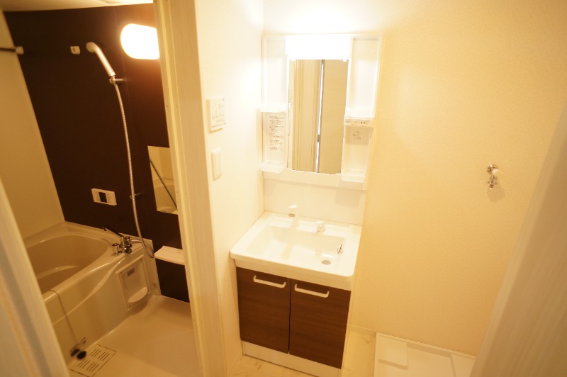 洗面設備　同型仕様